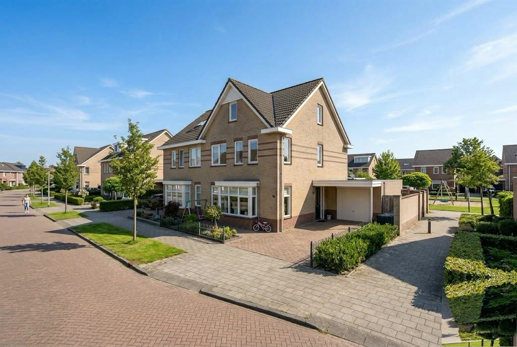 Dorps startersappartement in Hoogkerk — Kerkstraat 8a, Groningen (Hoogkerk)